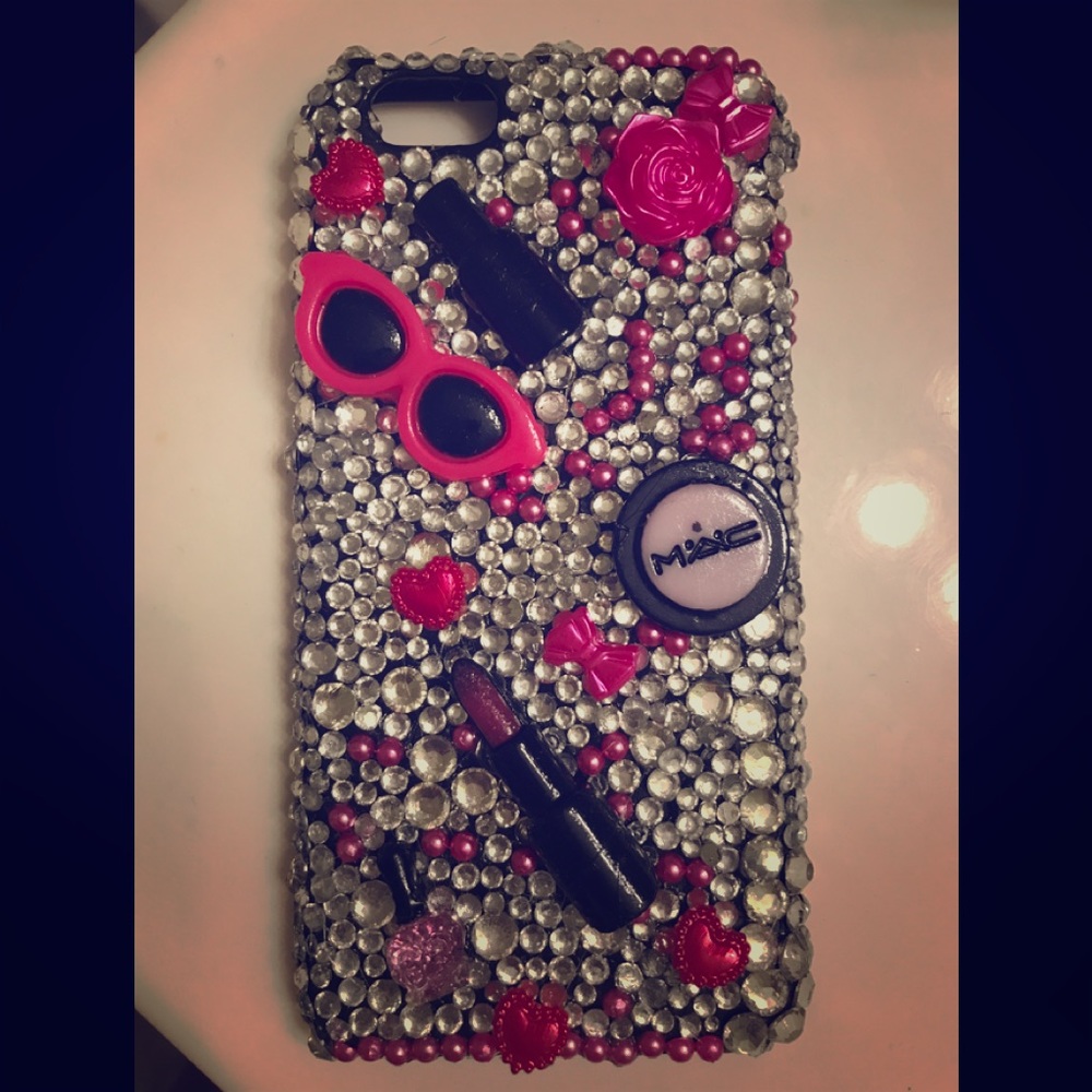 Cosmetic bling phone case